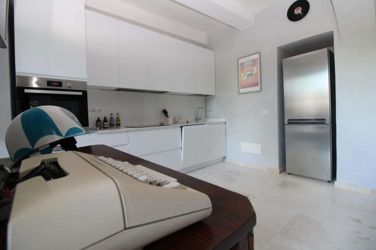 The House Of The Film Appartement Siena Buitenkant foto